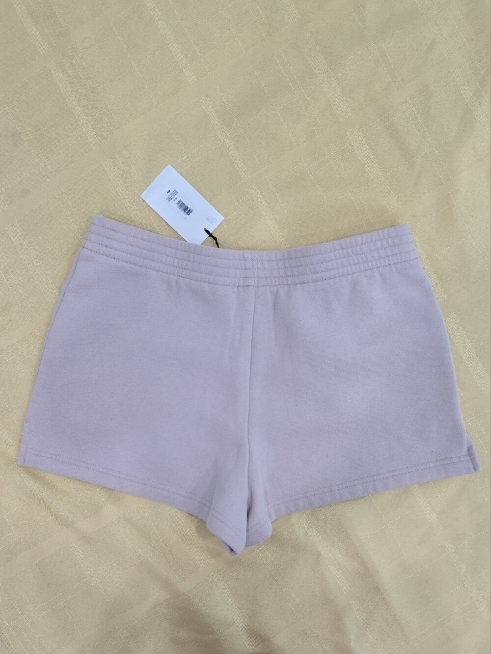 Aritzia Perfect Micro Sweatfleece Shorts - Marcona Beige - M - Picture 3 of 8
